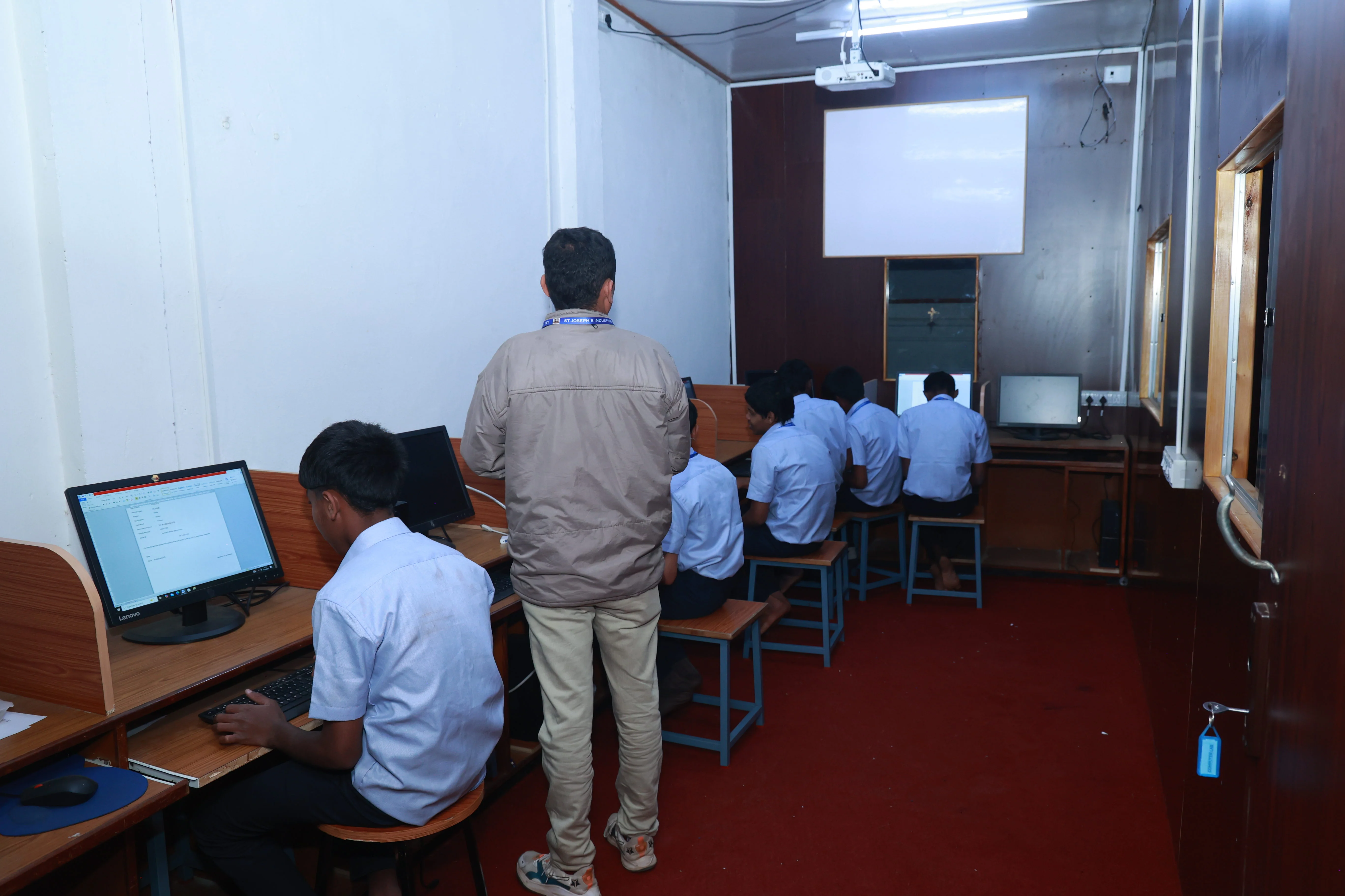 Computer lab at St. Joseph ITI Ooty